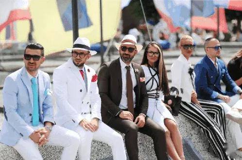 面料像行走的「空调」，穿上这条裤子让你胯下生风爽过裸奔！自带透气冰孔