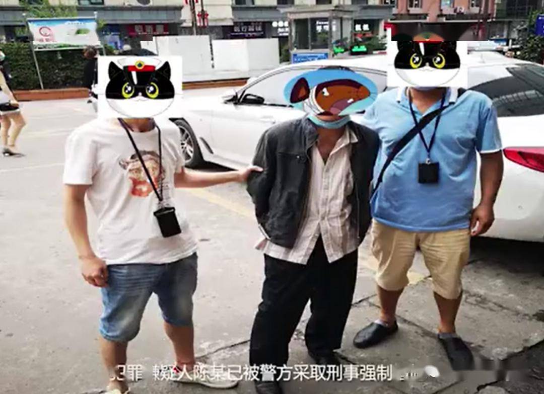 男子|这名男子行为令人不齿!自贡35路公交车上居然发生这样的事情
