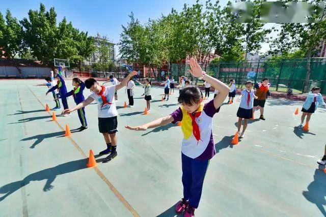小学生能做的动作 97b614c4edde48b68755d6a4a8dff768.jpeg
