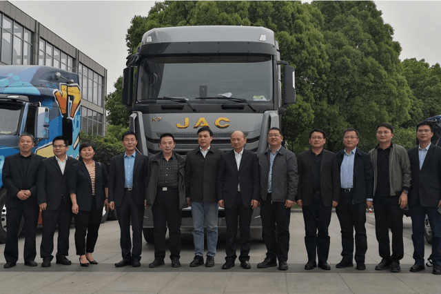 万虎老总_万虎三轮车价格及图片(2)