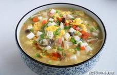 美食推荐：豆腐菌菇汤，韭菜炒豆芽，酱汁炒海蛏，风味小炒鸡