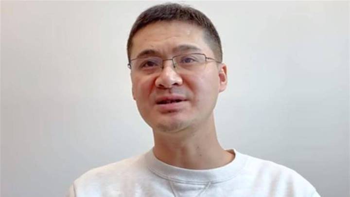 罗翔谈“高铁掌掴”事件,你赞同他的观点吗?