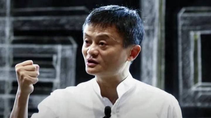 马云、刘强东都坐不住了,阿里是电商巨头吗?