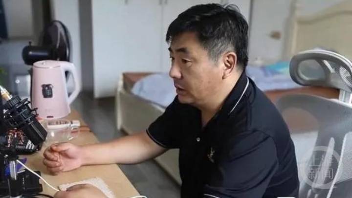 结婚16年,得知三个孩子竟不是亲生的,你觉得应该赔偿吗?