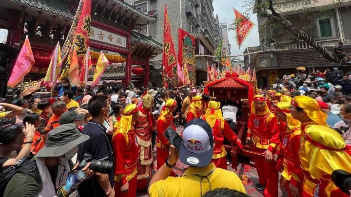 你喜欢逛三月三庙会吗?