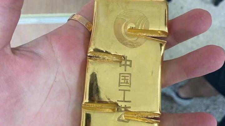 男子把买房送的1000克黄金卖了45万,你怎么看?