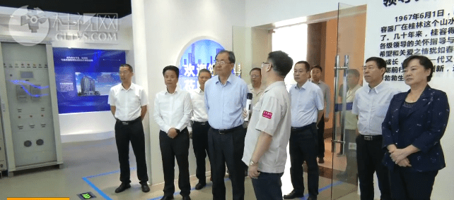 市人大常委会主任张晓武,副主任石春莲,副市长龙杏华,市人大常委会