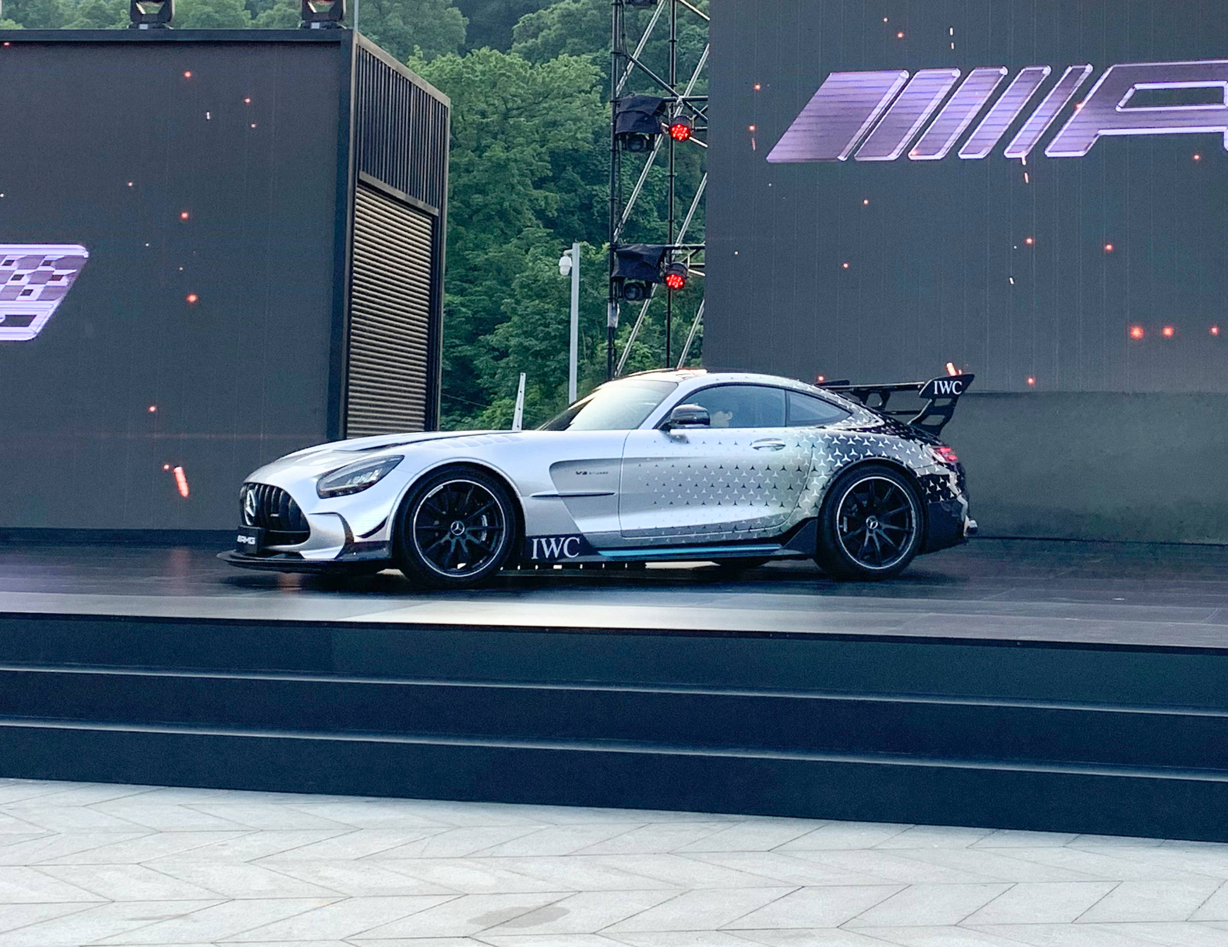 售价146.88-368.88万元 奔驰amg gt black series/amg gt 暗夜特别版