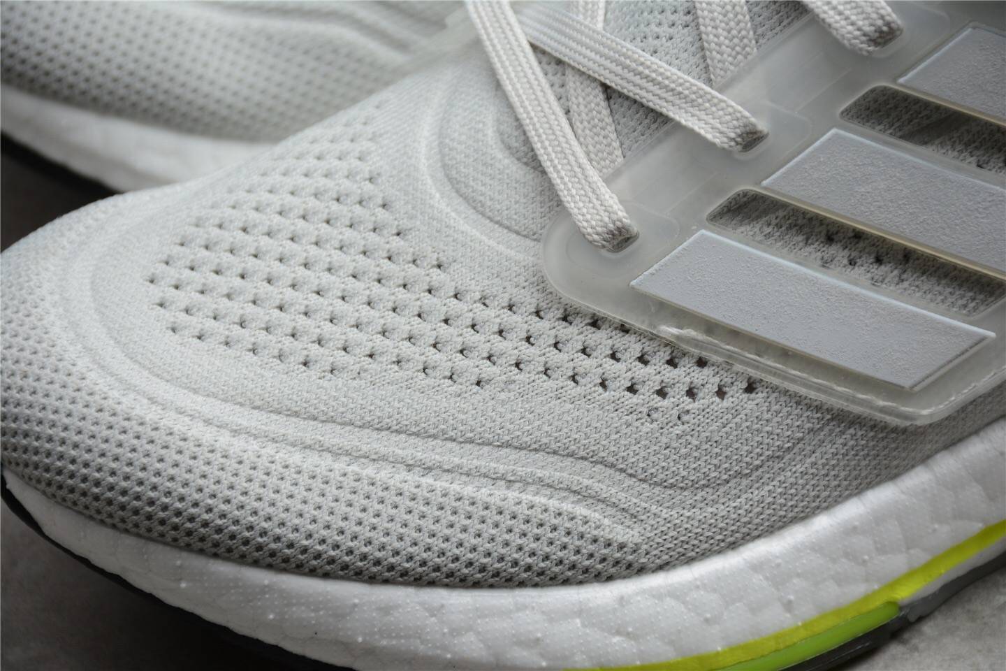 阿迪达斯 ub21代 爆米花中底 adidas ultra boost 运动跑鞋评测