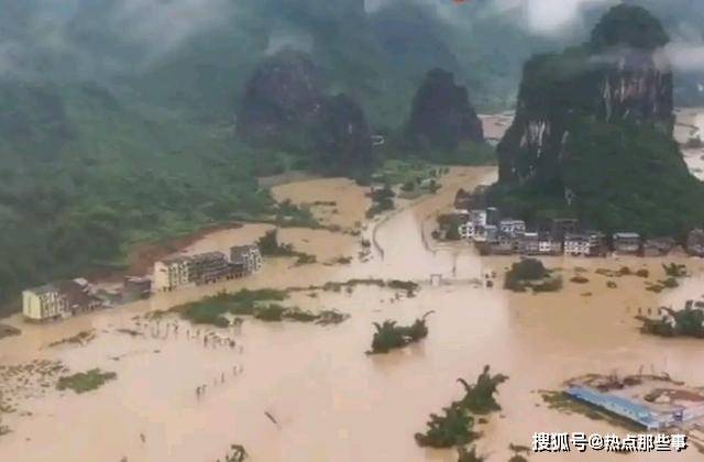 河南洪涝灾害已致33人遇难8人失踪