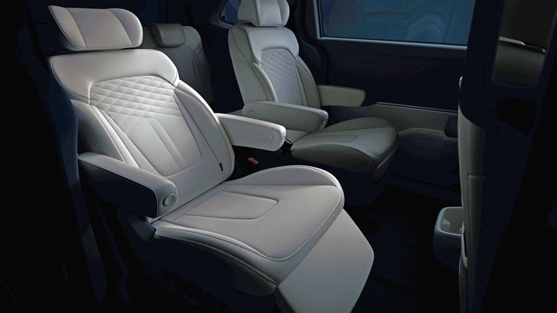 对标gl8 北京现代首款全新mpv—custo内饰官图发布 将