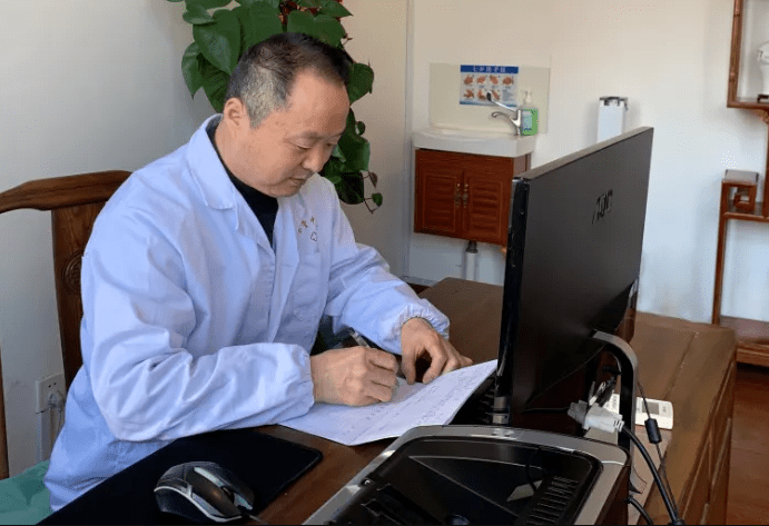 杭州杭医堂中医馆老中医刘福信主任
