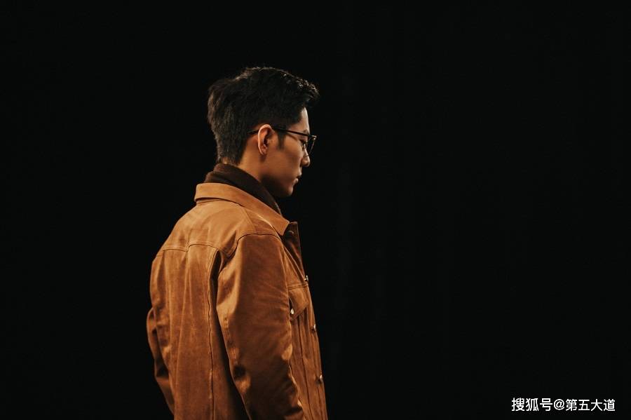 有知情人士表示,尽管所有的演员已经在深圳保利剧院进行了长时间的