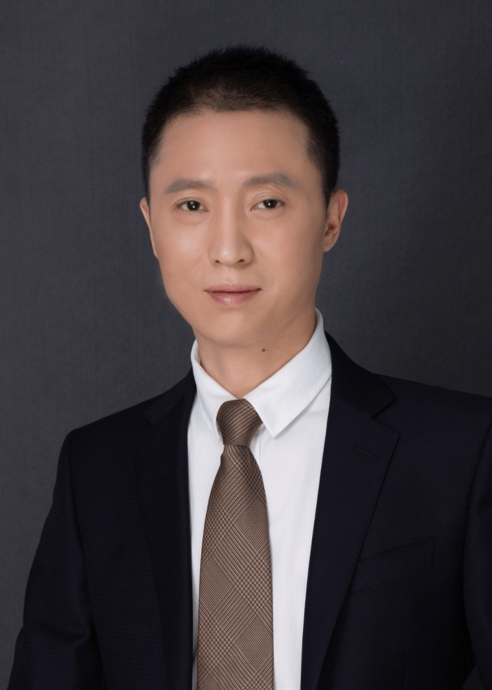 p某某窝藏犯罪人孪生哥哥涉刑经过王甫律师努力辩护最终免予刑事处罚