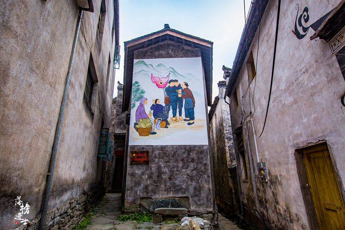 安徽休宁石屋坑:皖南山区有名的"支红村,是研学旅游的好去处_革命