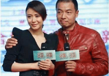 并且因为夫妻两人都很低调,所以很少有人知道他们结婚了,王挺的妻子是