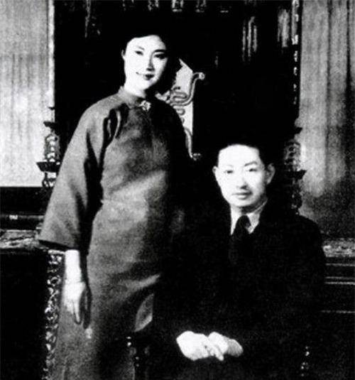 京剧名伶言慧珠:一生3段婚姻,3次自杀,47岁写下5