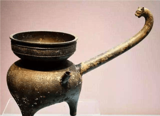 历史上“加九锡”的人几乎都篡位了，这二者是高度巧合还是历史必然？