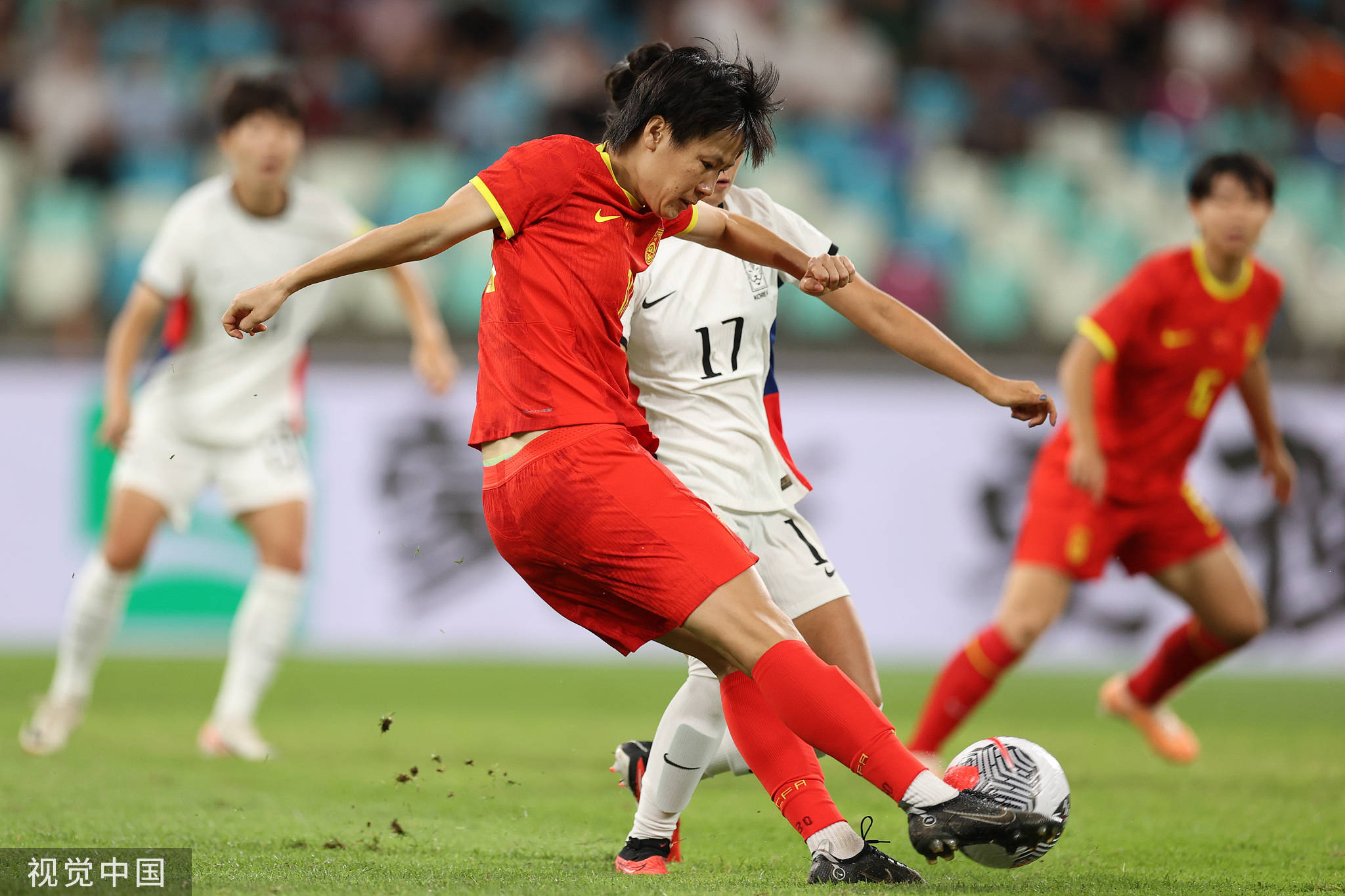 半场-对手中柱乌日古木拉远射破门被吹中国女足0-0韩国队