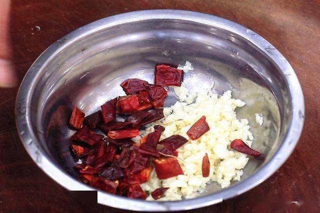 烧什么菜可以用白醋 6553b53f8a8a46d9877b7545c6ec95eb.jpeg