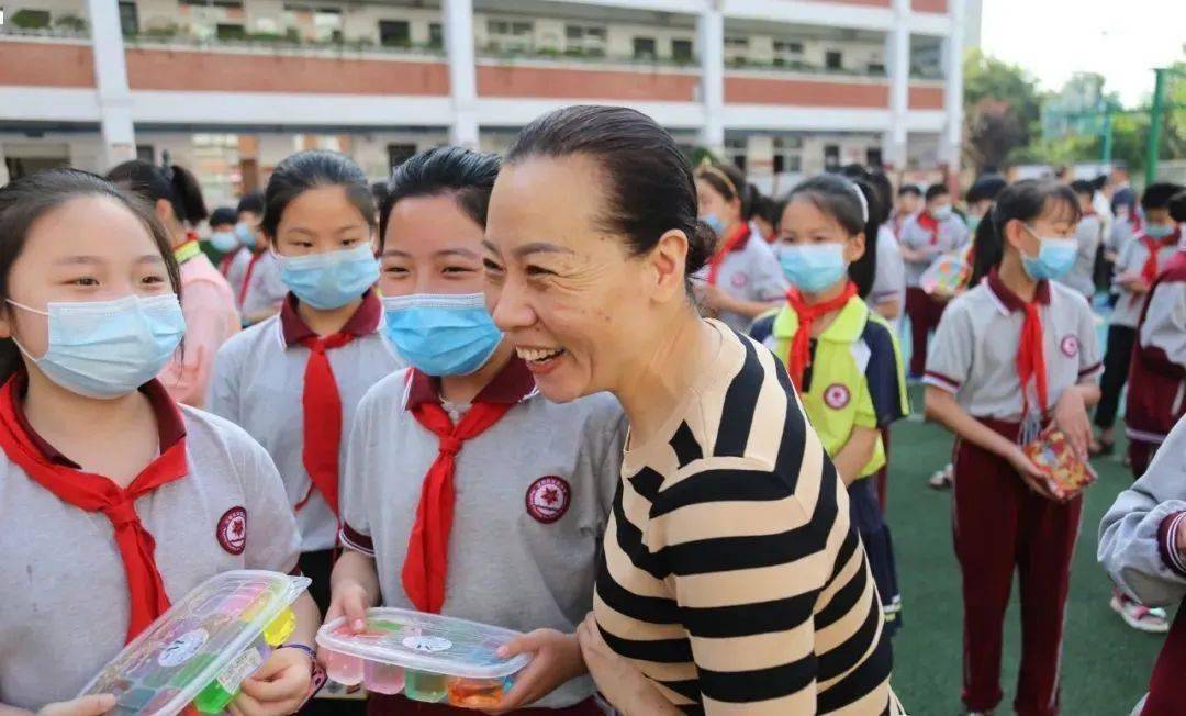 多彩六一我们的节日汝阳县实验小学六一特辑