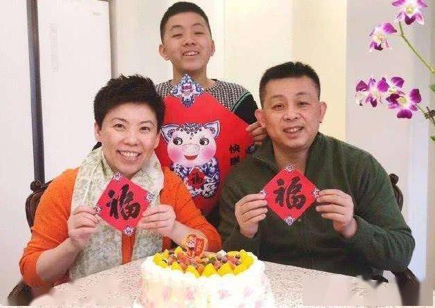 金龟子家庭简介 25890517df464598a3f720596772b863.jpeg