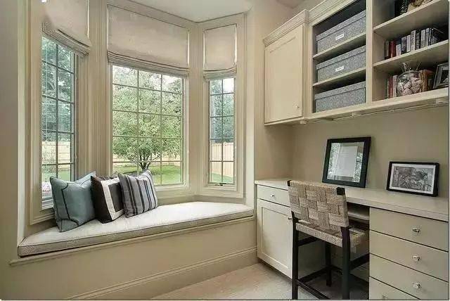 飘窗书架设计效果图 2f64d506dfaa4238b4fb3abb4d546122.jpeg