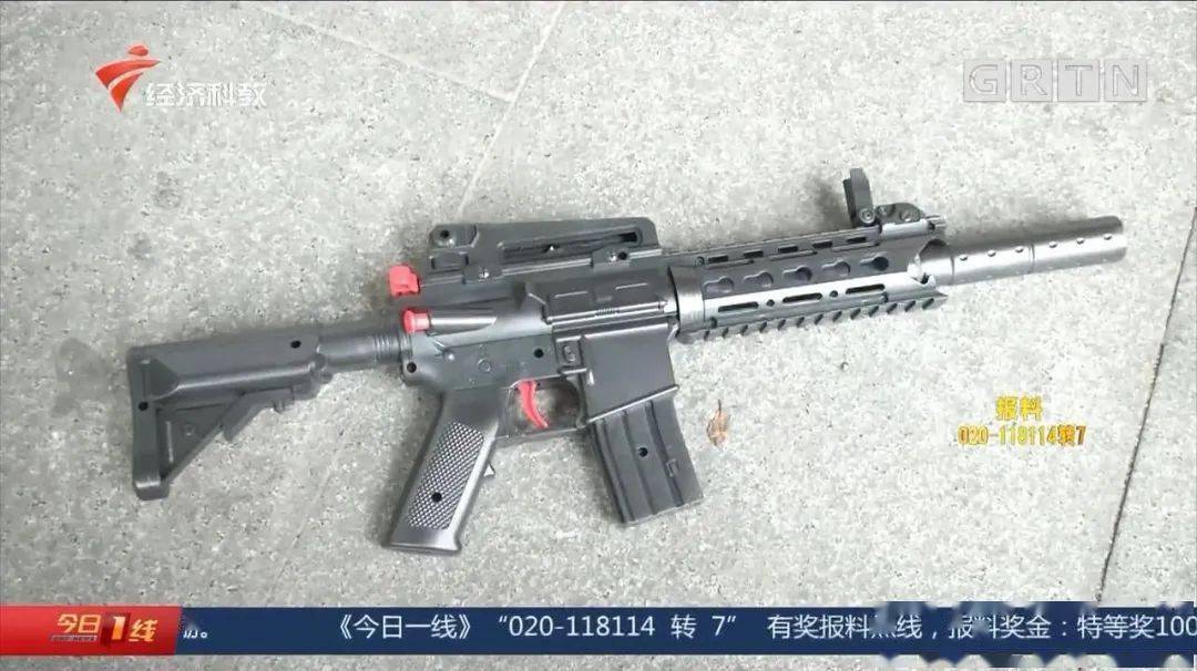 新闻| 又见"危险玩具"!亲测吸水弹枪杀伤力强,能射穿鸡蛋