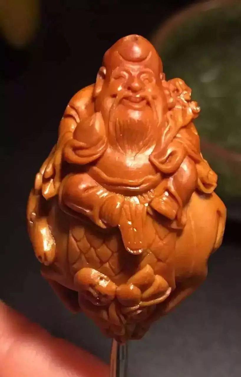 橄榄核雕作品中常见的六大人物雕刻