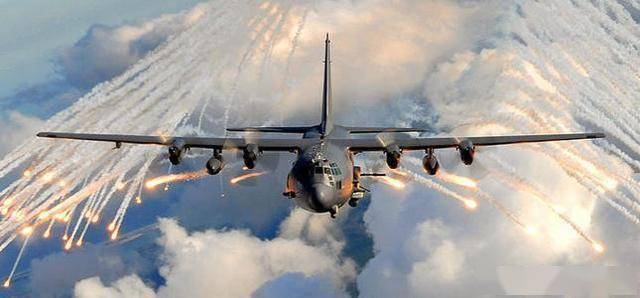 空中炮艇——ac-130攻击机