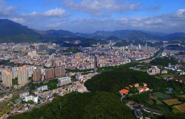 2100年各市经济总量_河南各市年降雨量排名