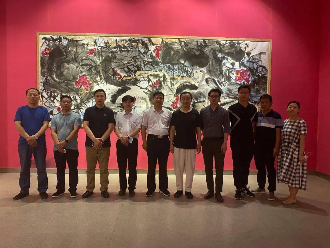 汤阴县宣传部部长李月亮一行莅临龙门博物馆参观