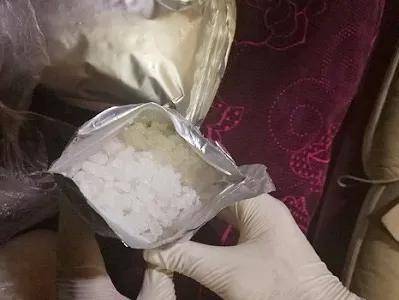 向万某|青岛“十公斤级”毒贩覆灭记！破案情节曲折，堪比小说！