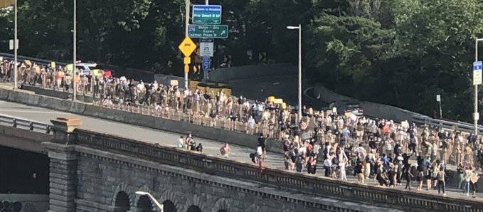 白宫|全美抗议迎新高潮：人数创新高，首都华盛顿爆最大规模抗议