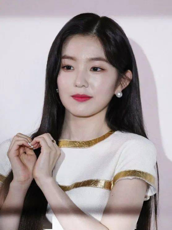 比宋慧乔人气更高公认的韩国整容模板竟然靠妆取胜! 比宋慧乔人气更高公认的韩国整容模板竟然靠妆取胜!