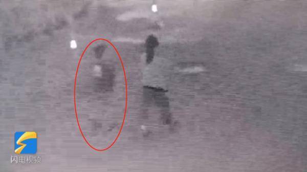 大戏|儿子一夜未归，父亲就脑补了一场绑架大戏…