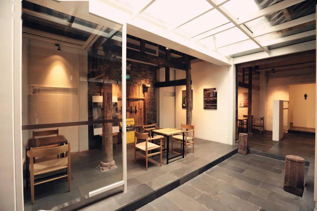 明晚8点,崇德里,带你品味不一样成都味道