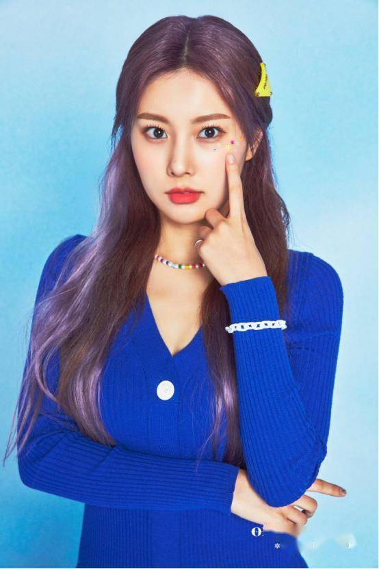 韩国女团今年造型真炫彩!亮色系发色真抢眼,颜值高才敢驾驭