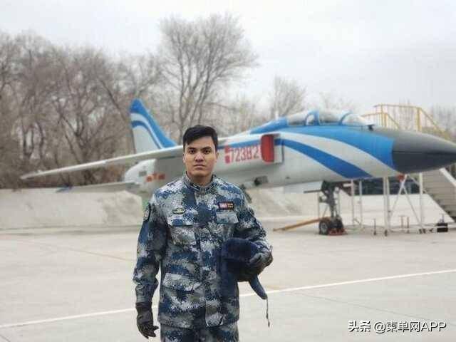 柬埔寨空军飞行员中国受训