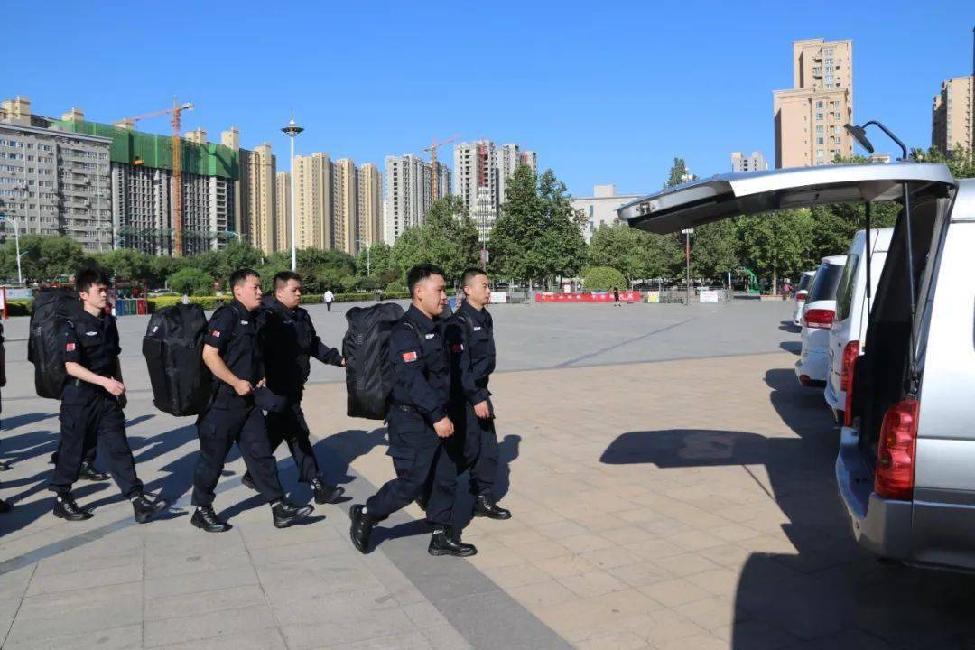 衡水人口整_英语衡水体字帖图片(3)