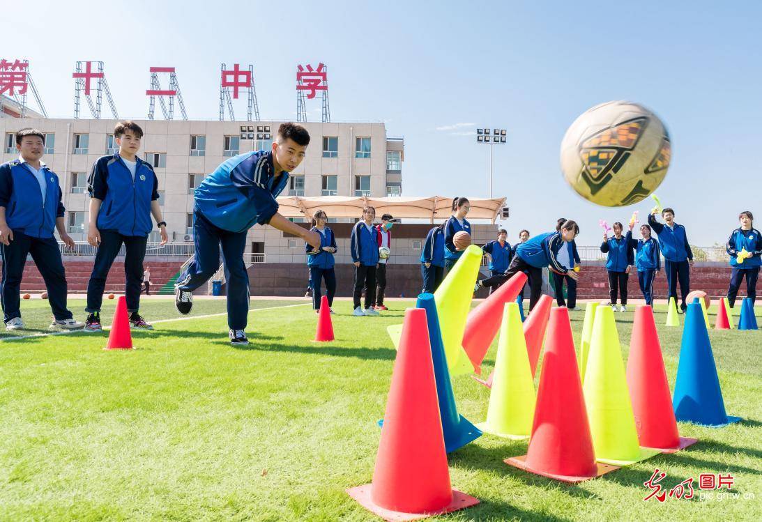 丁根厚|呼和浩特：放松心情 迎接高考