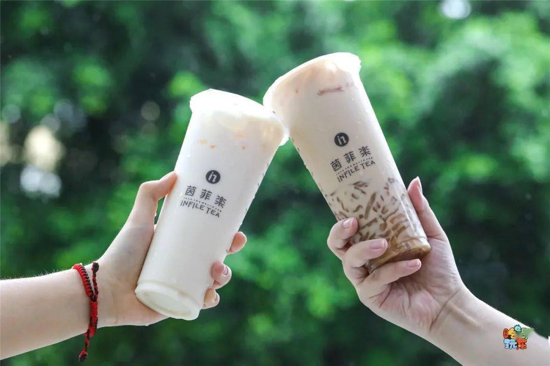 开在桂林大学旁的台湾手作奶茶,请桂林人免费喝!