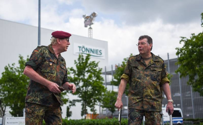 特斯洛|德国一肉联厂新冠聚集性感染人数过千，切割部门是疫情“重灾区”