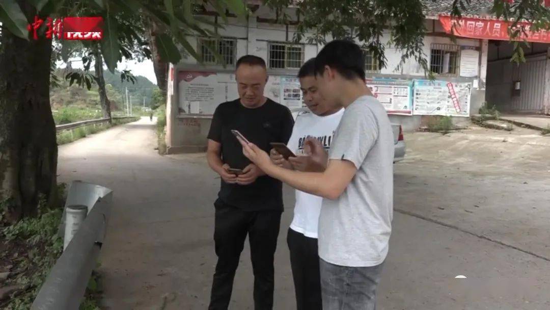 什么叫做脱贫户 29103b9e548f4758a27bbb02455d4ee3.jpeg