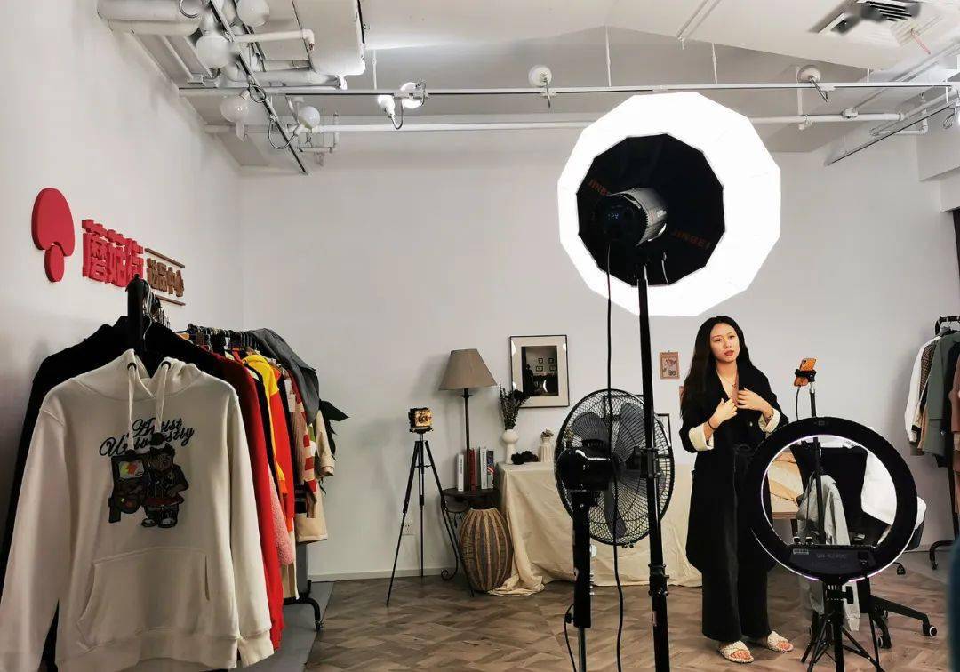 多地抢主播：购房最高补贴50万