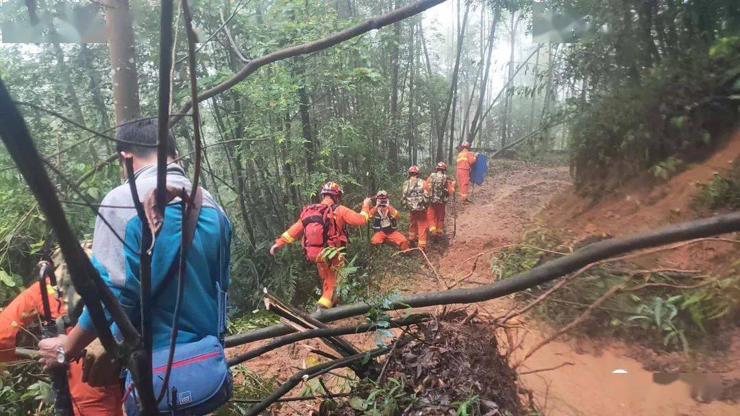 【专题】盈江县弄璋镇突发山体滑坡3人失联,救援正在进行_德宏