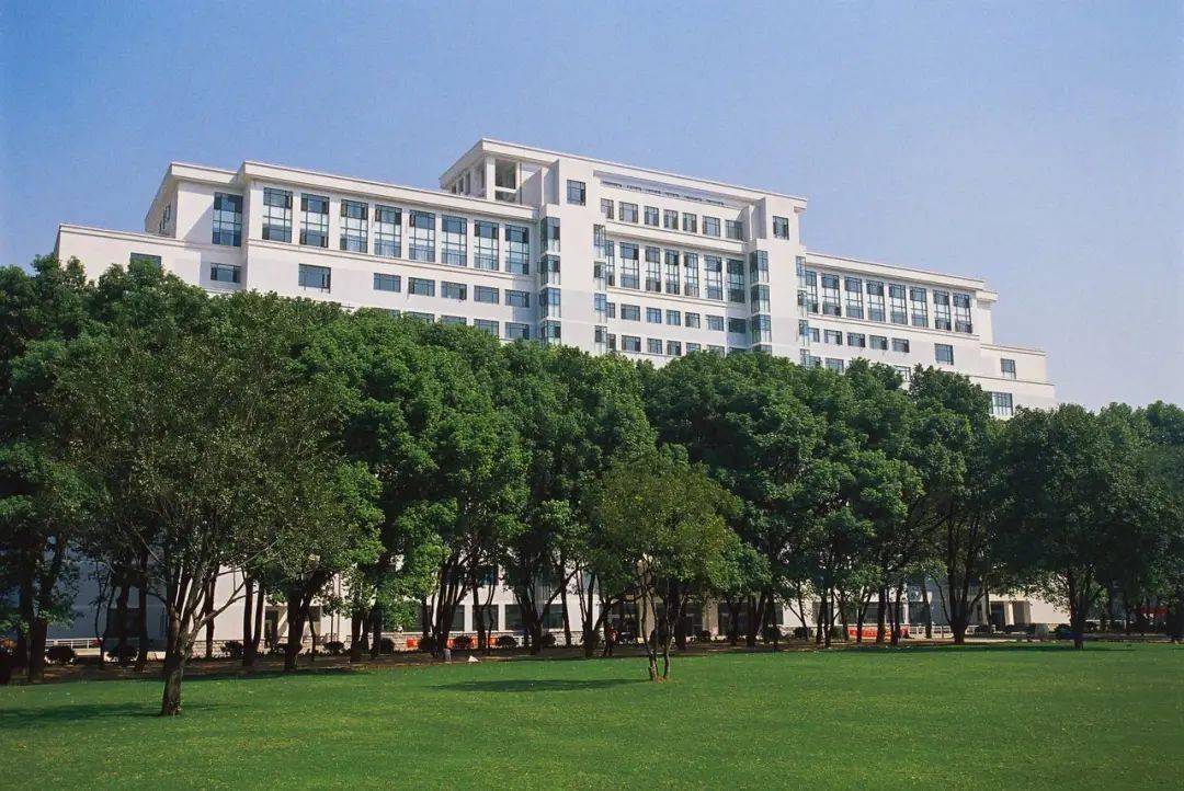 小分|美术生一定要注意,没达标千万别填报!2020年这些大学的美术专业有小分限制