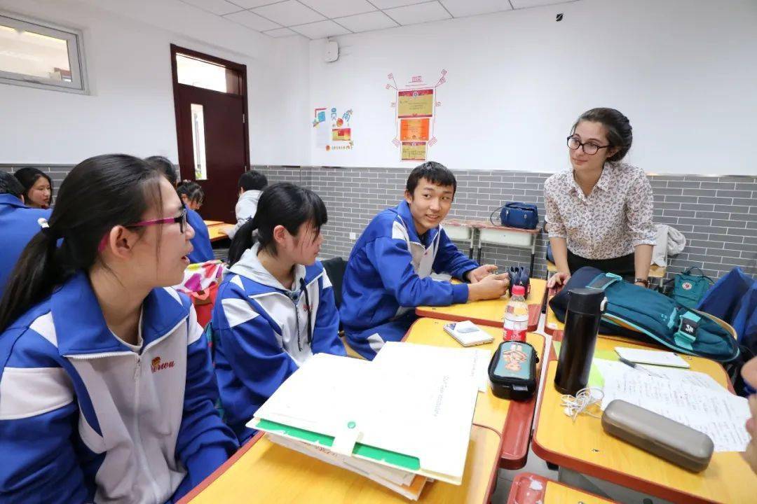 百年老校-北京汇文实验中学欢迎您!