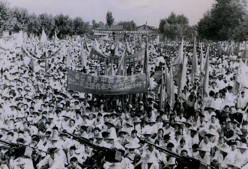 图集这些珍贵的老照片记录了1949年到1978年潜山发展的光辉历程