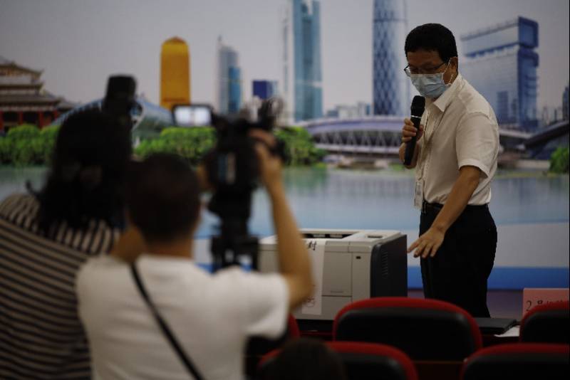 广州越秀区初中排名_这学校21人竞争一个学位!越秀区民办初中摇号结果下